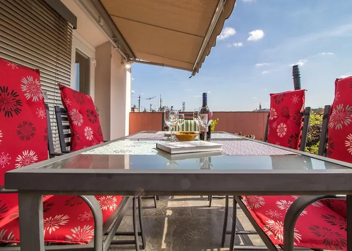 Margaret For 5 People With Panorama Terrace Appartement Boedapest