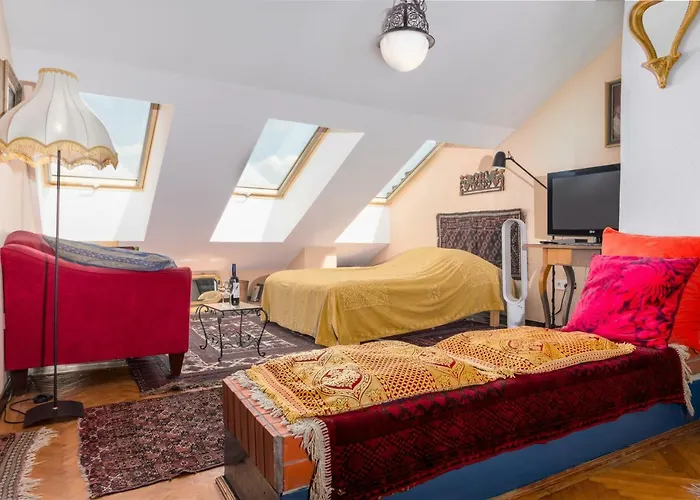 Margaret For 5 People With Panorama Terrace Boedapest