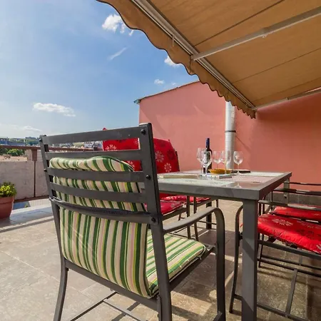 Margaret For 5 People With Panorama Terrace Budapest